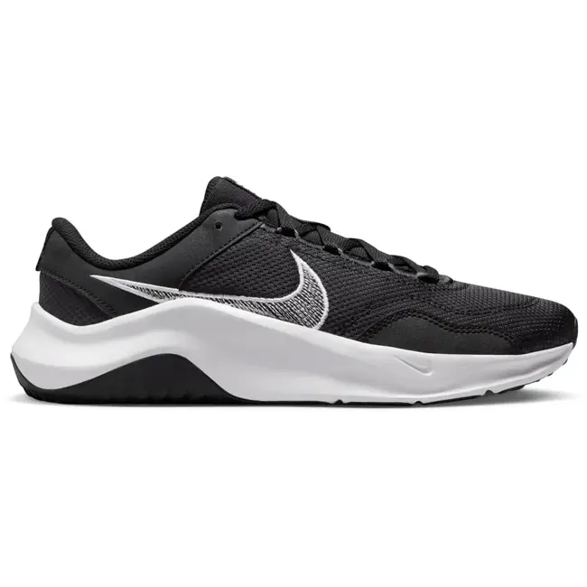 Nike Legend Essential 3 W black obuv